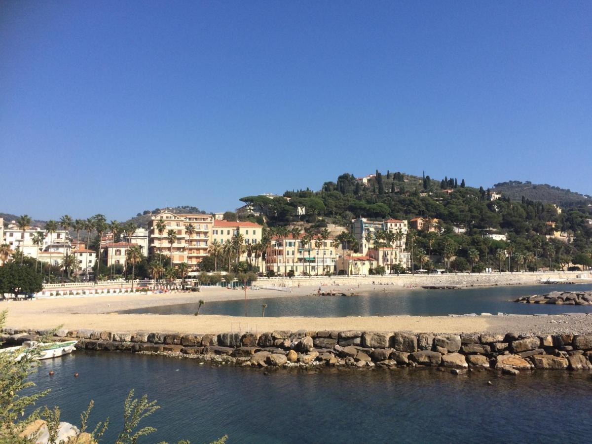 B&B Note Di Mare 因佩里亚 外观 照片