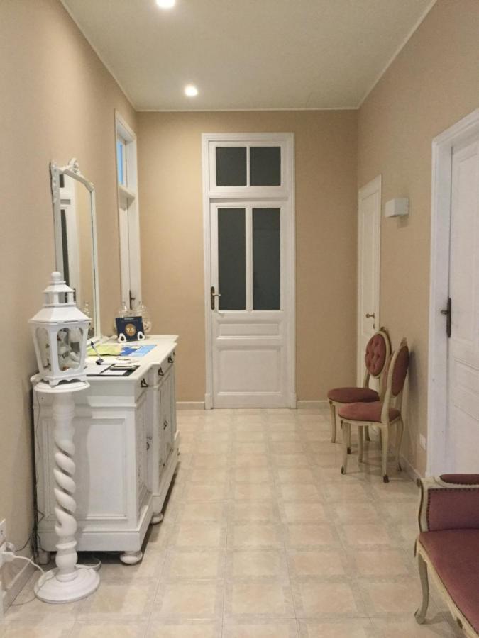 B&B Note Di Mare 因佩里亚 外观 照片